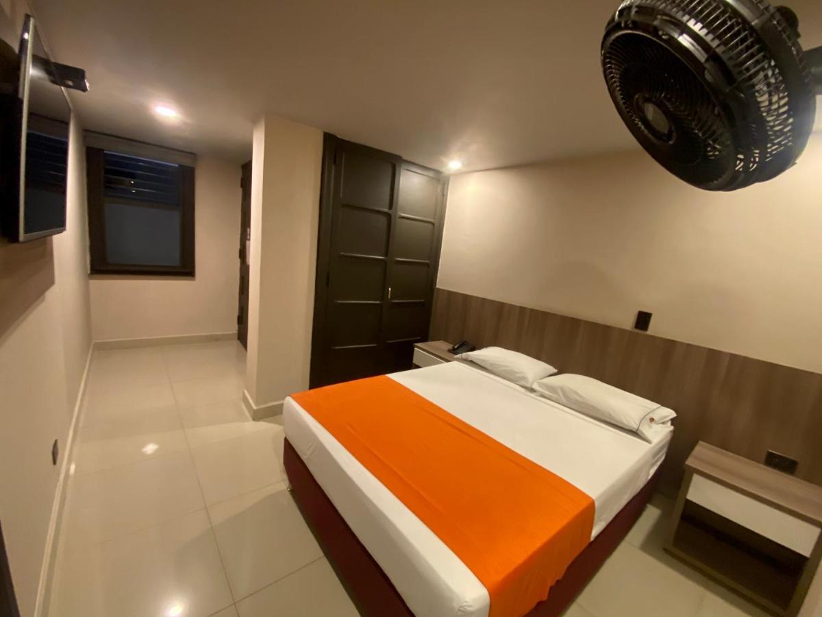 Hotel Latino Medellin Medellín Exterior foto