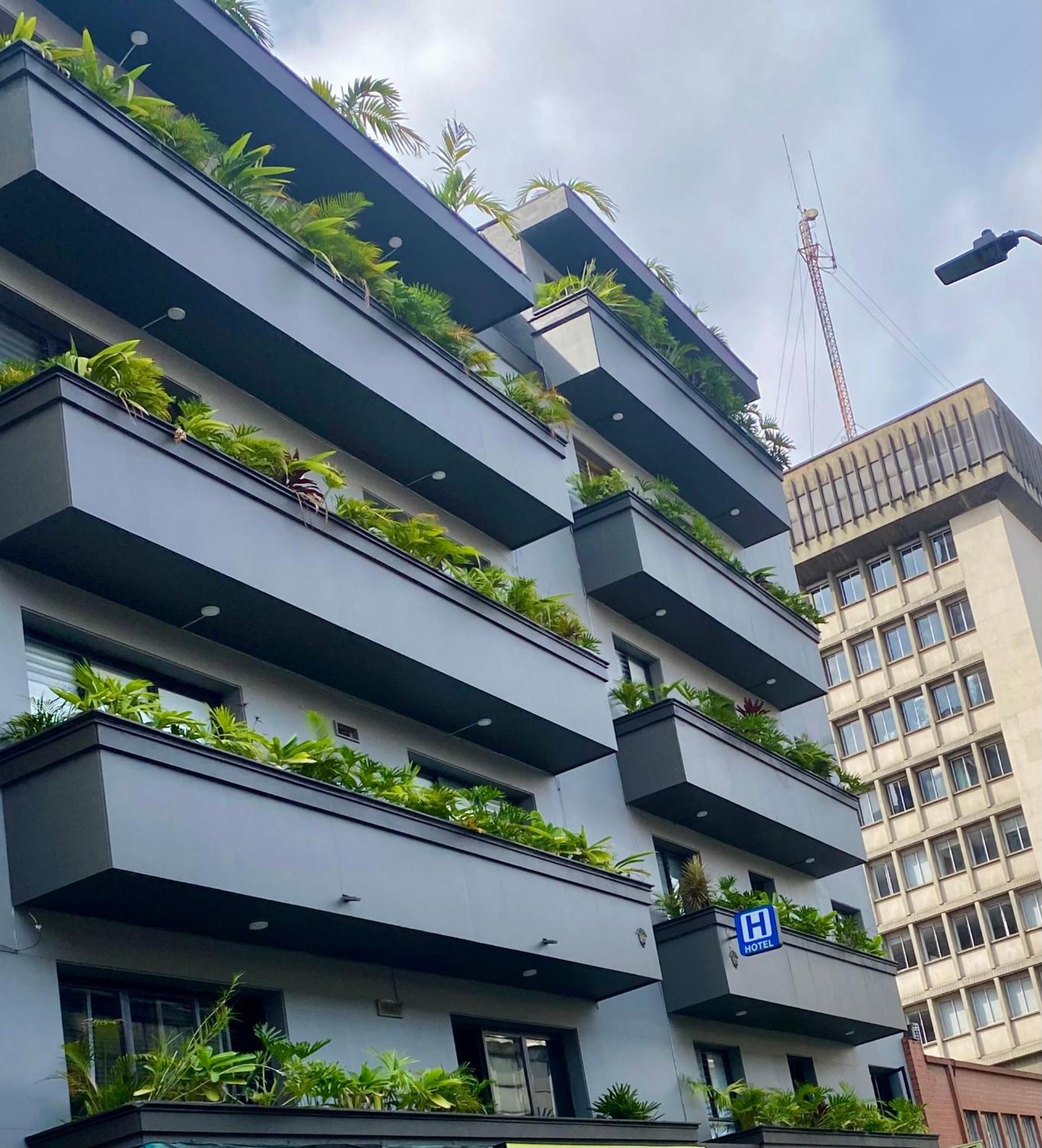 Hotel Latino Medellin Medellín Exterior foto